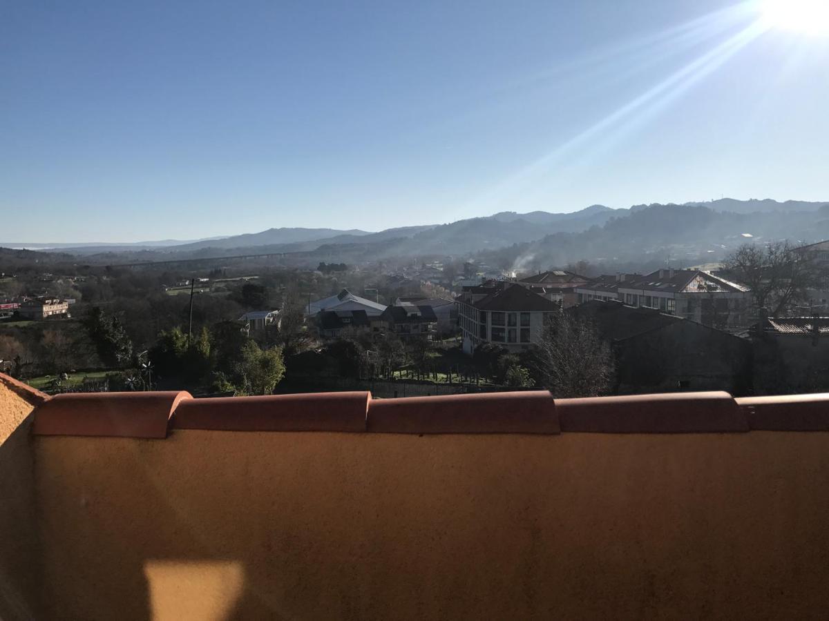 Apartamento Manuel Maria Allariz Εξωτερικό φωτογραφία